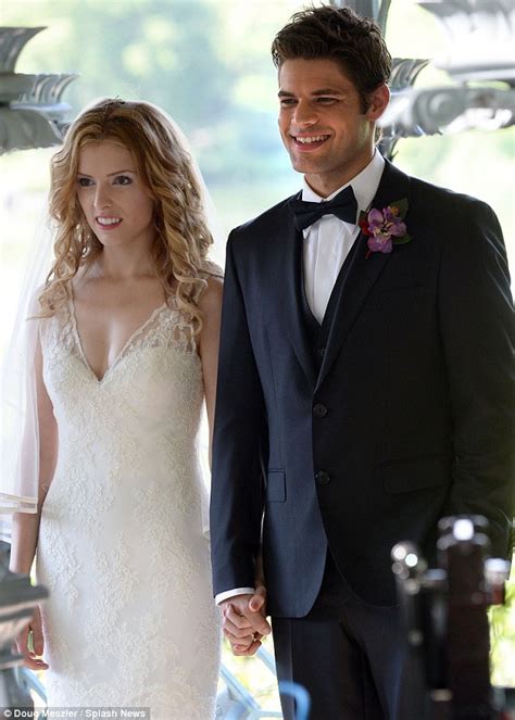 is anna kendrick married